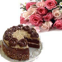 1/2 Kg Cake with 12 Roses