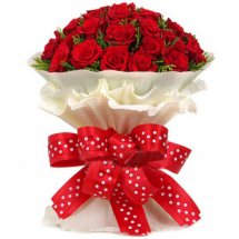 50 Red Roses bouquet