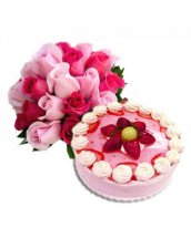 1/2 Kg Straw berry Cake with 12 Pink roses bouquet